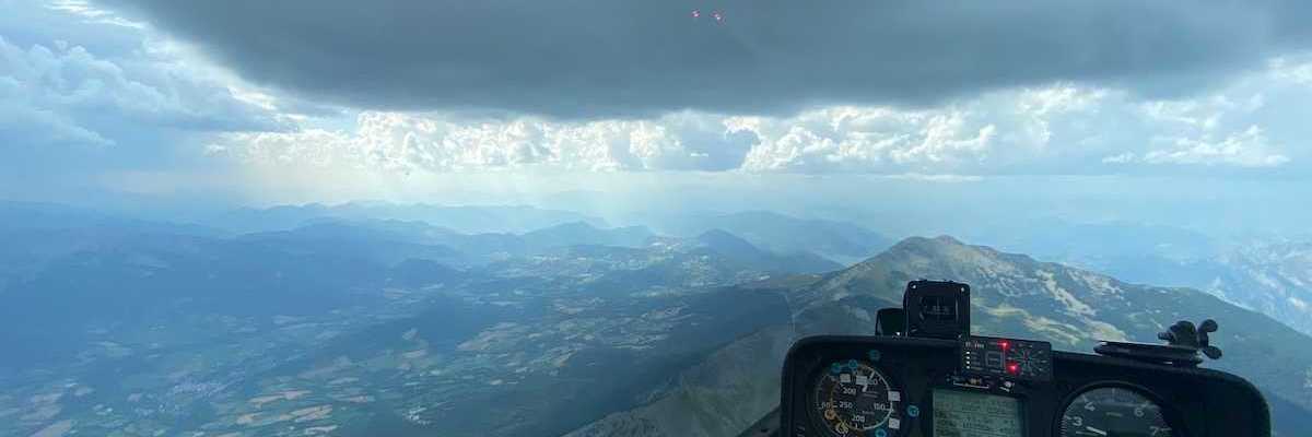 Flugwegposition um 14:33:48: Aufgenommen in der Nähe von Département Alpes-de-Haute-Provence, Frankreich in 2820 Meter